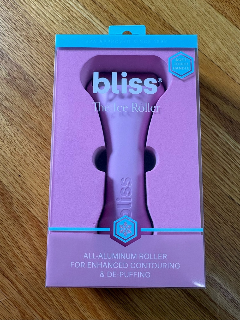 NWT Bliss Ice Roller